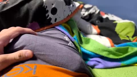 kike572183 online show from 14, 4, 2026