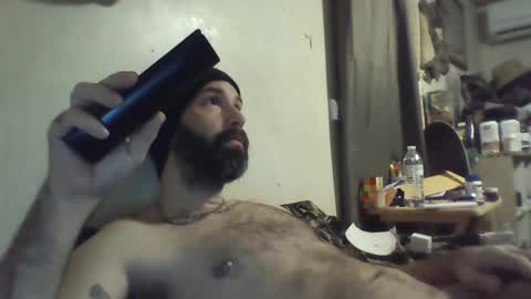 Snapshot of kiki1458 chatting on 17, 12, 2025 kiki1458 online show from 17, 12, 2025