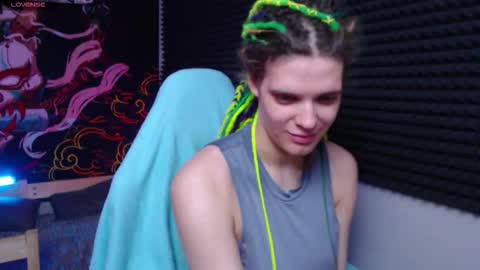 Kiki online show from 4, 11, 2025