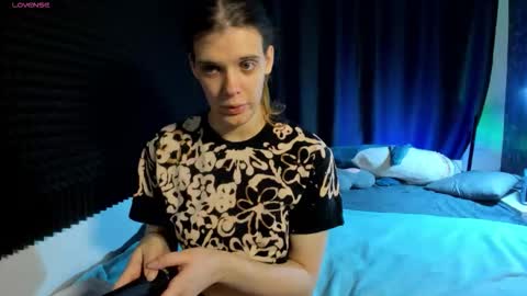 Kiki online show from 1, 3, 2026