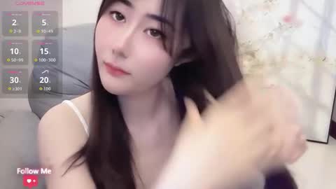 Snapshot of kiki_loveu chatting on 19, 5, 2026 kiki_loveu online show from 19, 5, 2026