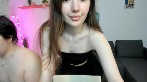 Snapshot of kiki_mcflurry chatting on 14, 10, 2025 PavelPolly online show from 14, 10, 2025