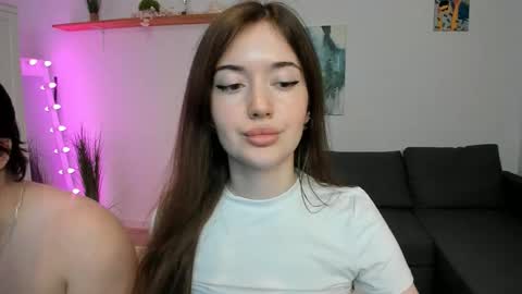 Snapshot of kiki_mcflurry chatting on 25, 10, 2025 PavelPolly online show from 25, 10, 2025
