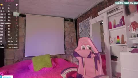 Snapshot of kikilepetite chatting on 9, 12, 2024 kiki online show from 9, 12, 2024