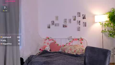 Snapshot of kikimoor chatting on 20, 7, 2026 Kiki online show from 20, 7, 2026