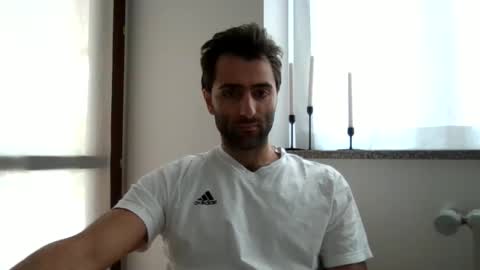 Snapshot of kikkus01 chatting on 8, 12, 2024 kikkus01 online show from 8, 12, 2024