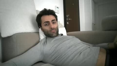 Snapshot of kikkus01 chatting on 14, 2, 2025 kikkus01 online show from 14, 2, 2025