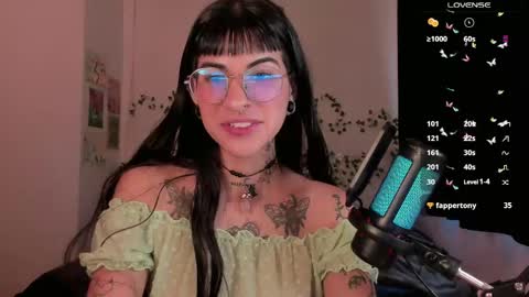 Snapshot of kila_moonlight444 chatting on 6, 5, 2026 Bella online show from 6, 5, 2026