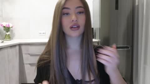 EvaAnna online show from 20, 1, 2025