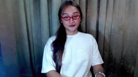 Snapshot of killmesoftly00 chatting on 15, 3, 2026 JESSY online show from 15, 3, 2026