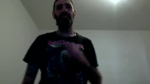Snapshot of kilombito chatting on 16, 4, 2026 andres online show from 16, 4, 2026