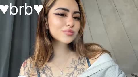 Snapshot of kim_brownie chatting on 21, 11, 2025 Kim online show from 21, 11, 2025