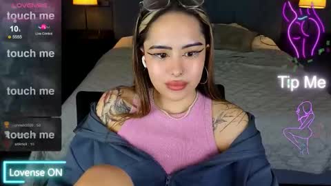 Snapshot of kim_brownie chatting on 27, 11, 2025 Kim online show from 27, 11, 2025