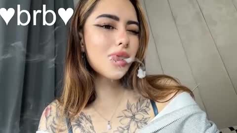 Snapshot of kim_brownie chatting on 27, 11, 2025 Kim online show from 27, 11, 2025