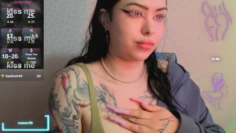 Kim online show from 8, 4, 2026