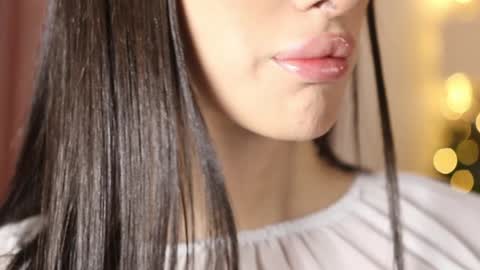 Snapshot of kim_oberlin chatting on 18, 12, 2024 Kim Oberlin online show from 18, 12, 2024