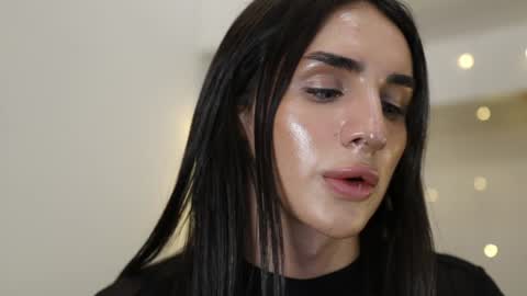 Snapshot of kim_oberlin chatting on 31, 1, 2025 Kim Oberlin online show from 31, 1, 2025