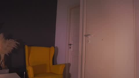 Snapshot of kim_oberlin chatting on 5, 2, 2025 Kim Oberlin online show from 5, 2, 2025