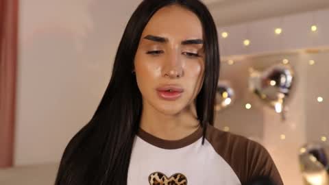 Snapshot of kim_oberlin chatting on 17, 2, 2025 Kim Oberlin online show from 17, 2, 2025