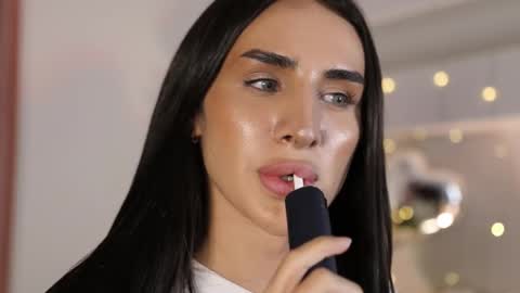 Snapshot of kim_oberlin chatting on 18, 2, 2025 Kim Oberlin online show from 18, 2, 2025