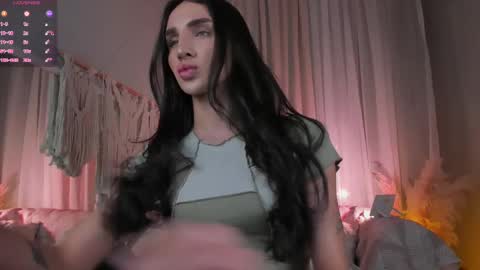 Snapshot of kim_oberlin chatting on 28, 2, 2025 Kim Oberlin online show from 28, 2, 2025