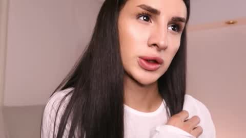 Snapshot of kim_oberlin chatting on 16, 9, 2025 Kim Oberlin online show from 16, 9, 2025