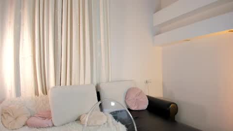 Snapshot of kim_oberlin chatting on 8, 1, 2026 Kim Oberlin online show from 8, 1, 2026