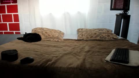 Kim  Yuk online show from 7, 11, 2025