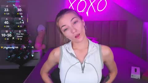 Snapshot of kimberlly_smith chatting on 19, 12, 2025 kimberlly_smith online show from 19, 12, 2025