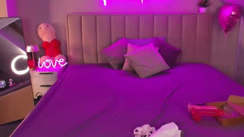 kimberlly_smith online show from 2, 3, 2026