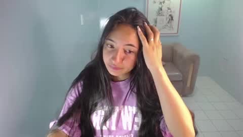 Snapshot of kimberly_thomson_t chatting on 18, 12, 2024 kimberly online show from 18, 12, 2024