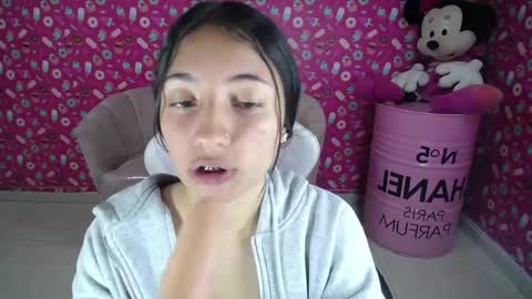 Snapshot of kimberly_thomson_t chatting on 19, 1, 2025 kimberly online show from 19, 1, 2025