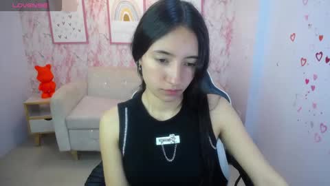 Snapshot of kimberly_thomson_t chatting on 29, 10, 2025 kimberly online show from 29, 10, 2025