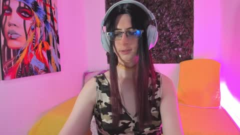 Snapshot of kimberly_thonson chatting on 5, 2, 2025 kimberly_thonson online show from 5, 2, 2025