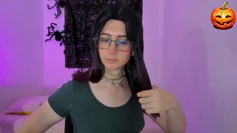 Snapshot of kimberly_thonson chatting on 17, 10, 2025 kimberly_thonson online show from 17, 10, 2025