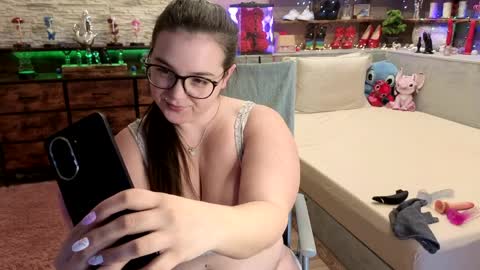 kimberlycaprice online show from 1, 4, 2026