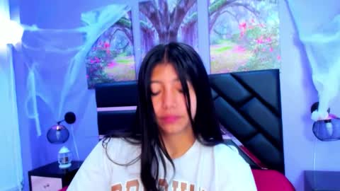 Kimberly Villalobos online show from 27, 10, 2025