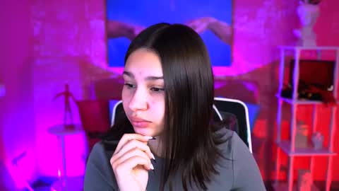 Snapshot of kimclarks chatting on 13, 10, 2025 kimclarks online show from 13, 10, 2025