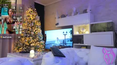 Kim online show from 12, 12, 2024