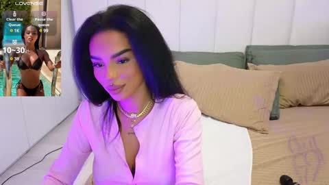 Kim online show from 10, 3, 2025