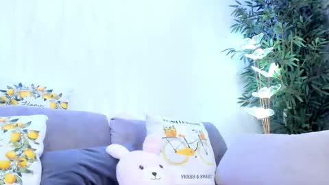 Snapshot of kimkardassiann chatting on 11, 9, 2025 Natalie online show from 11, 9, 2025