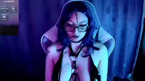 Snapshot of kimlennox_ chatting on 13, 9, 2025 online show from 13, 9, 2025