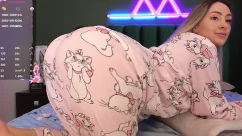 Snapshot of kimmie_ chatting on 30, 1, 2025 Kimmie online show from 30, 1, 2025