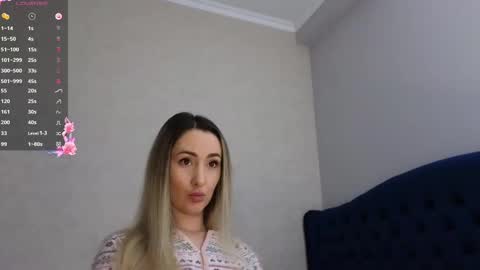 Snapshot of kimmie_ chatting on 1, 3, 2025 Kimmie online show from 1, 3, 2025