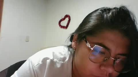 Kimmy online show from 5, 1, 2025