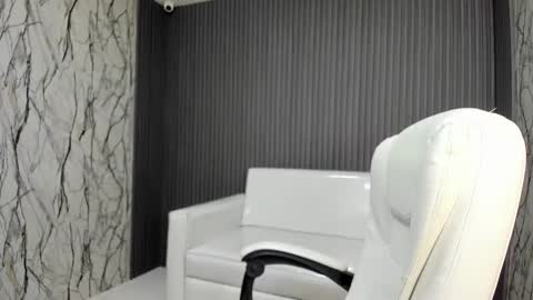 kimsy_ online show from 13, 11, 2025