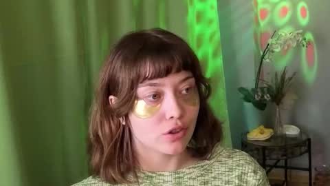 Snapshot of kina_ka chatting on 18, 10, 2025 kina_ka online show from 18, 10, 2025