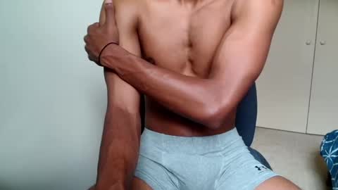 Isaac online show from 23, 2, 2025