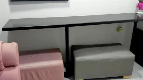 NIKKY AND MAIK online show from 15, 10, 2025