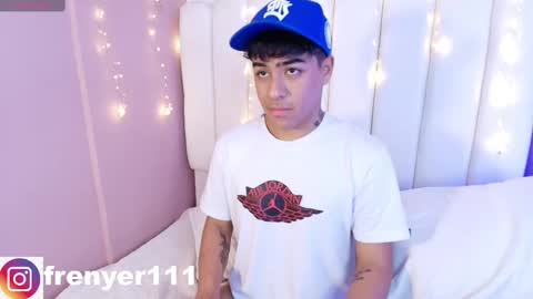 Snapshot of king_azahell chatting on 28, 2, 2025 king help me reach 100 likes online show from 28, 2, 2025